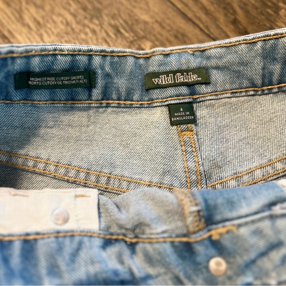 Wild Fable Distressed Shorts - Picture 4 of 6